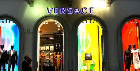 versace shareholders